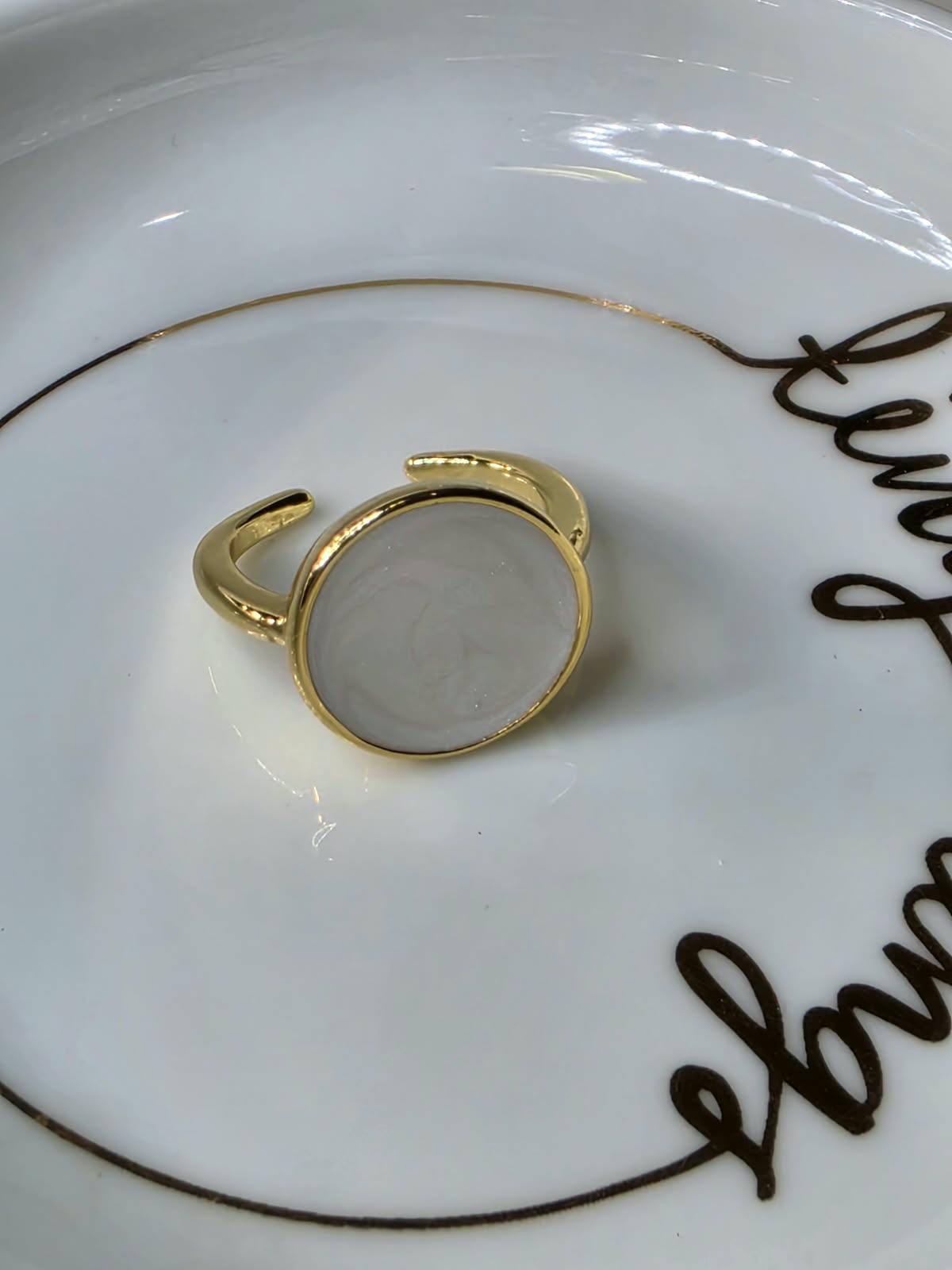 ANILLO CIRCULO ESMALTADO BLANCO