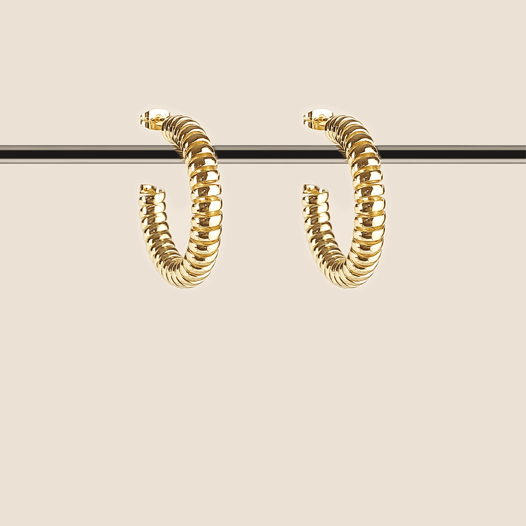 Aretes en chapa de oro
