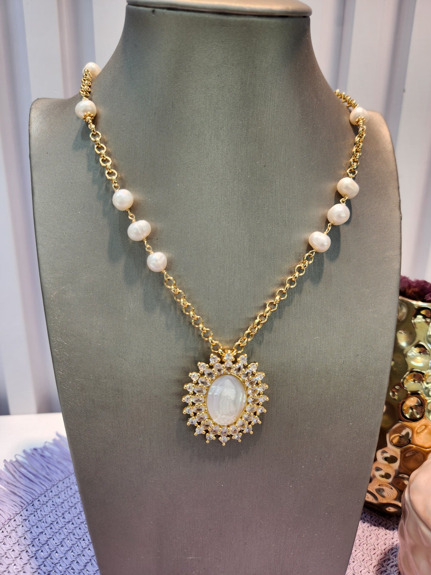 Collar perlas dije virgen de guadalupe madre perla