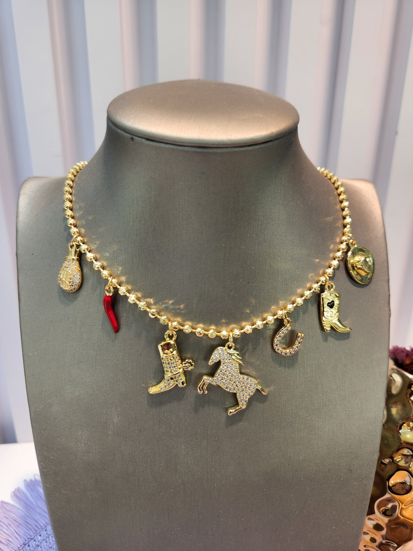 Collar cadena bolas dijes vaqueros zirconia
