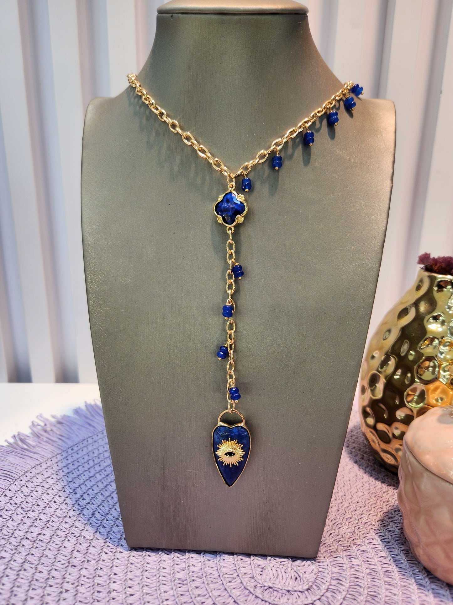 Collar tebol y pico soladita