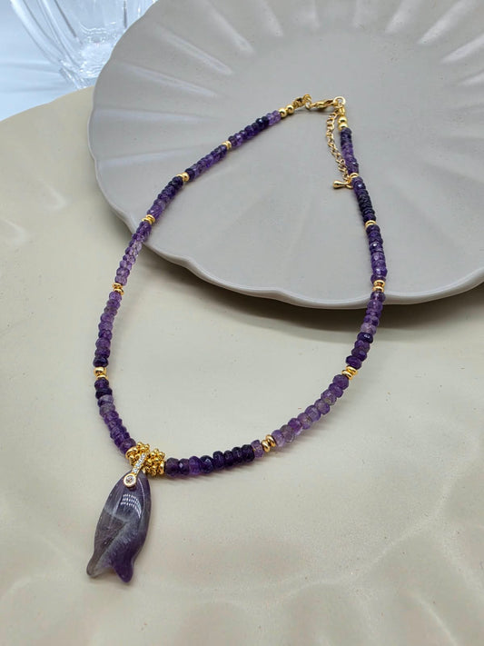 Collar piedra pez amatista, morado.