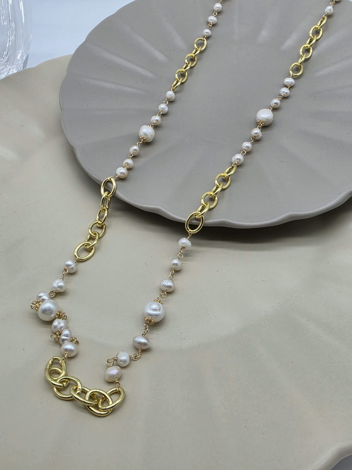 COLLAR LARGO CADENA PERLAS