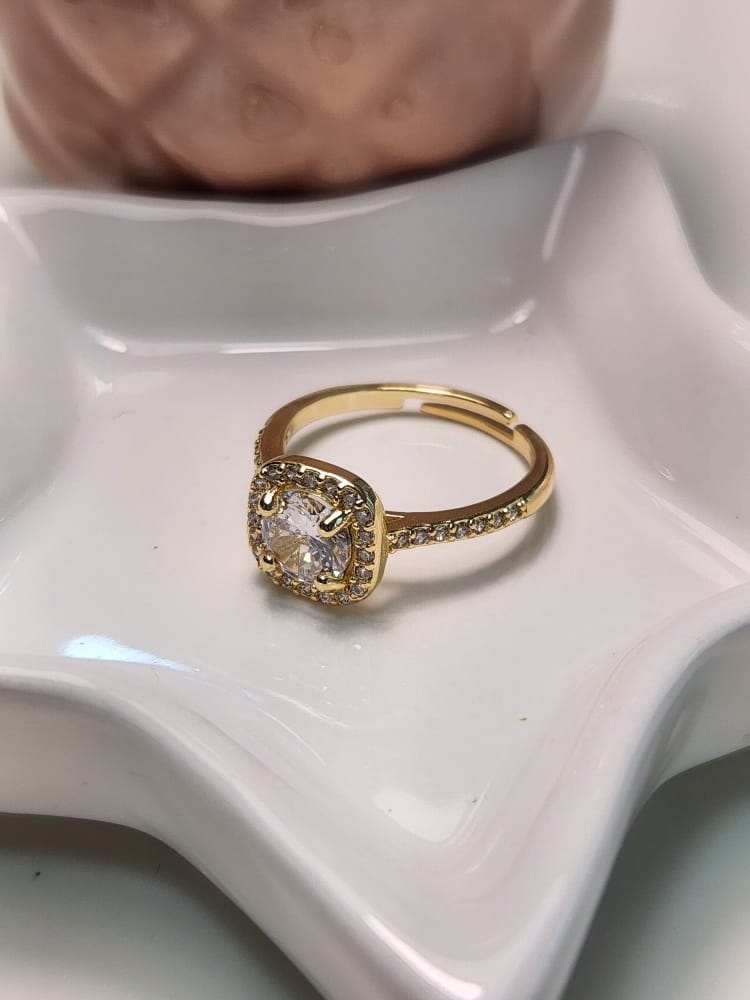 Anillo ajustable solitario zirconia cuadro