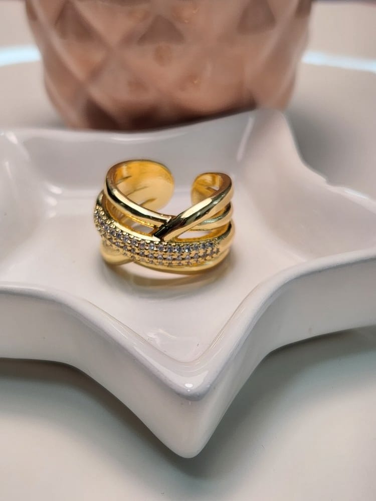 Anillo ajustable grueso cruzado zirconia