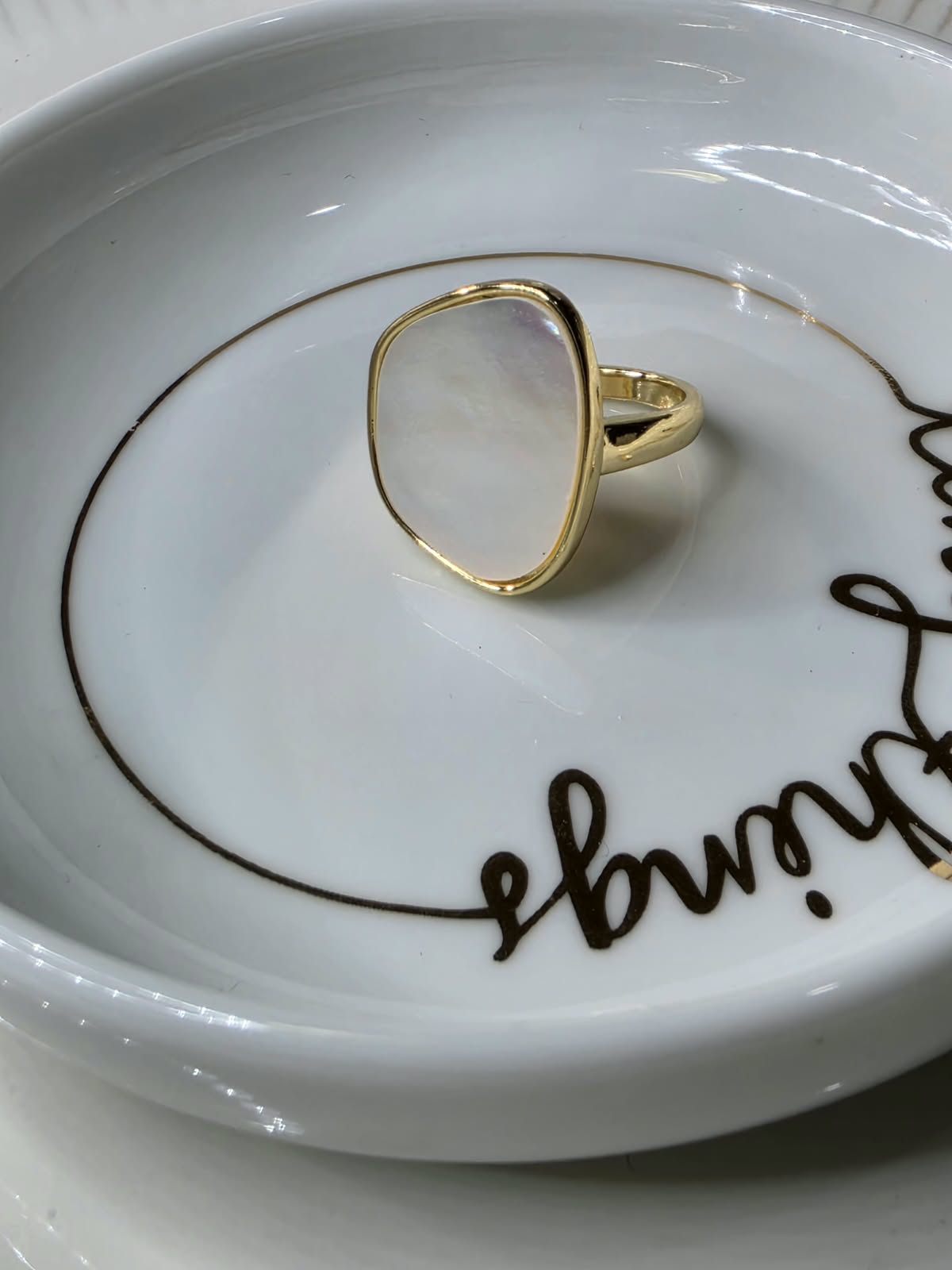 ANILLO MADRE PERLA FIGURA