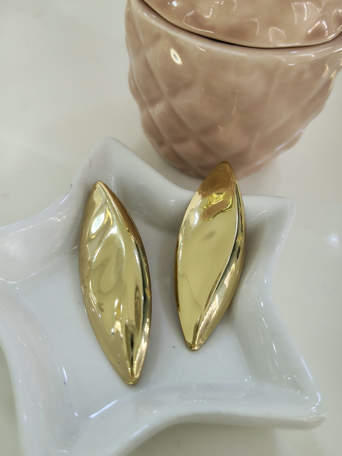 ARETE HOJA LISA