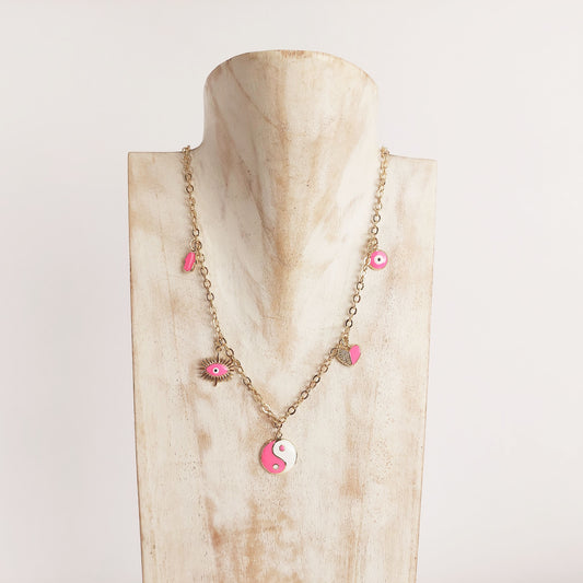 COLLAR MULTIDIJES ROSA NECON EN CHAPA DE ORO